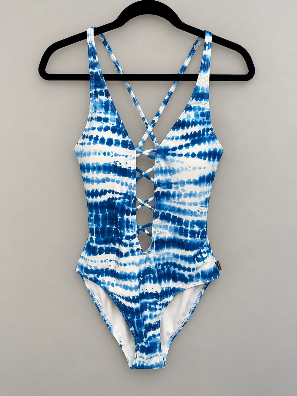 Vince Camuto Azure Lace-Up One-Piece Swimsuit Women’s Size 6 NWT